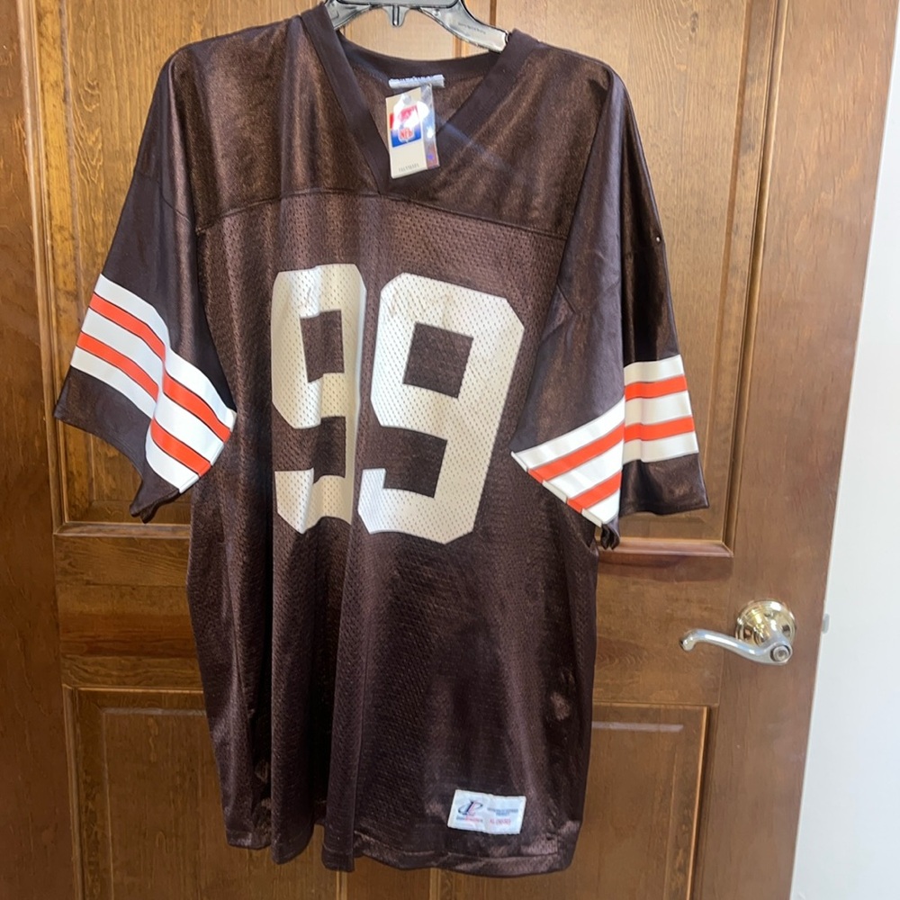 Vintage 1999 Cleveland Browns jersey with autographs